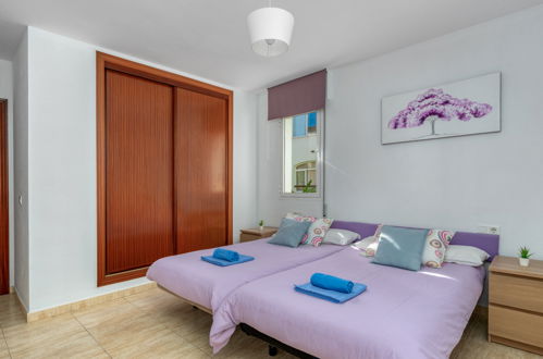 Foto 5 - Appartamento con 2 camere da letto a Benalmádena con piscina e vista mare