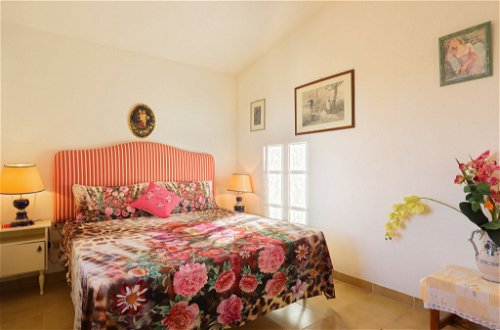 Foto 11 - Appartamento con 2 camere da letto a Certaldo con piscina e giardino