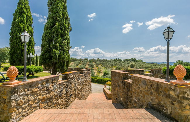 Apartamento de 2 quartos em Capraia e Limite com piscina e jardim - Foto 39