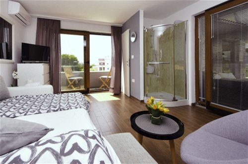 Foto 26 - Haus mit 4 Schlafzimmern in Bibinje mit privater pool und blick aufs meer