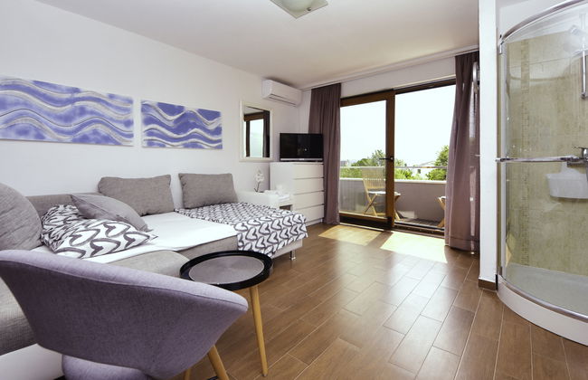 Casa de 6 quartos em Bibinje com piscina privada e jardim - Foto 27