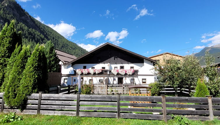 Photo 1 - Maison de 3 chambres à Längenfeld avec terrasse et vues sur la montagne