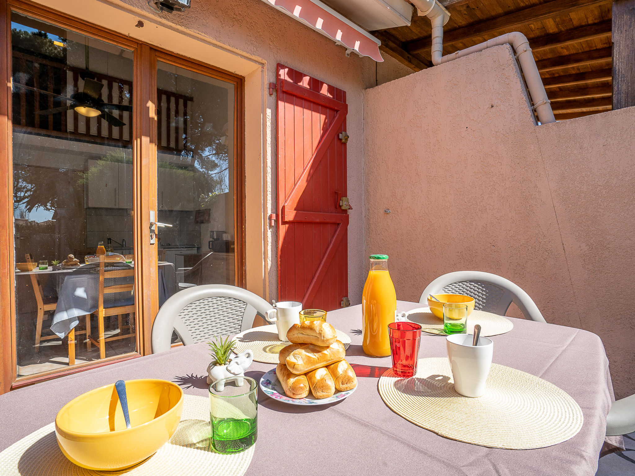 Photo 15 - Maison de 1 chambre à Saint-Cyprien avec jardin et vues à la mer