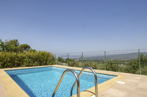 Foto 24 - Casa de 3 quartos em La Cadière-d'Azur com piscina privada e vistas do mar