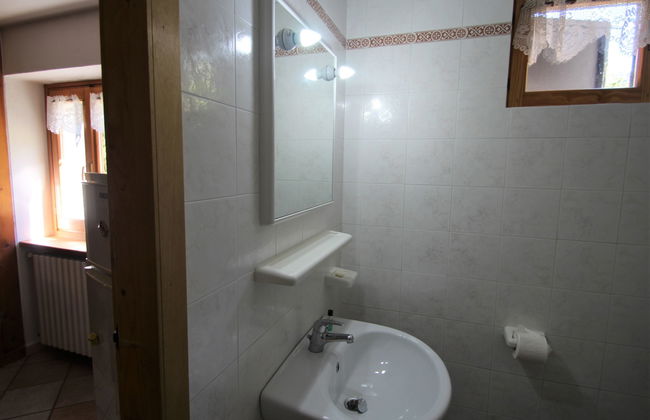 Casa de 3 quartos em Porto Valtravaglia com jardim e terraço - Foto 19