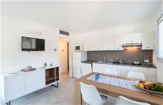Foto 3 - Appartamento con 2 camere da letto a Lignano Sabbiadoro con vista mare