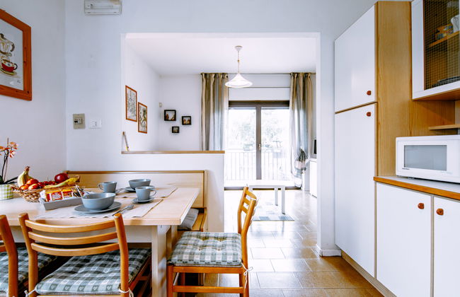 Apartamento de 2 quartos em Calceranica al Lago com jardim - Foto 13