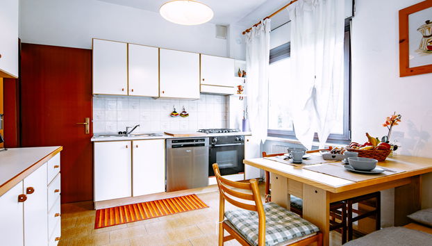 Apartamento de 2 quartos em Calceranica al Lago com jardim - Foto 5