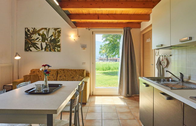 Casa de 2 quartos em Dongo com jardim - Foto 8