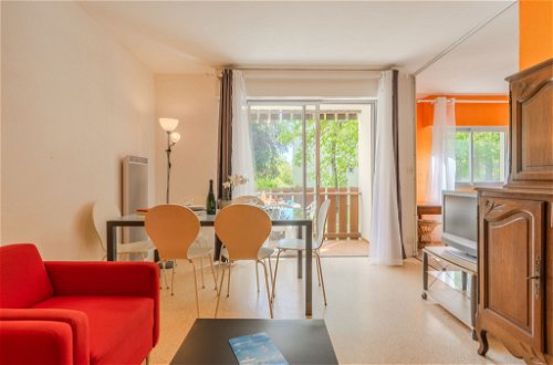 Foto 2 - Appartamento con 2 camere da letto a Saint-Georges-de-Didonne con terrazza e vista mare