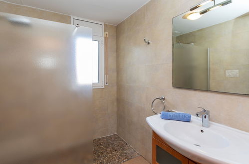 Foto 14 - Casa con 4 camere da letto a l'Ametlla de Mar con piscina privata e vista mare