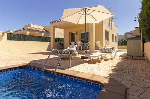 Foto 1 - Casa de 3 quartos em Deltebre com piscina privada e terraço