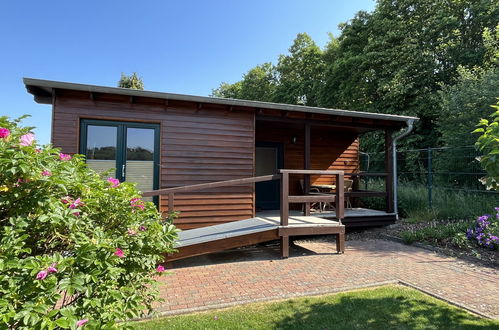 Photo 11 - Maison de 1 chambre à Bad Emstal avec piscine et vues sur la montagne