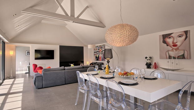 Casa de 4 quartos em Arzon com piscina privada e jardim - Foto 3