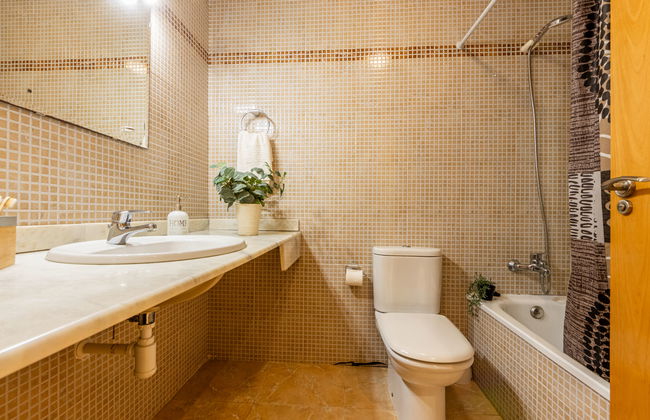 Casa de 4 quartos em Deltebre com piscina privada e jardim - Foto 19