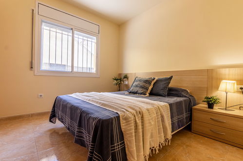 Foto 5 - Casa con 3 camere da letto a Deltebre con piscina privata e vista mare