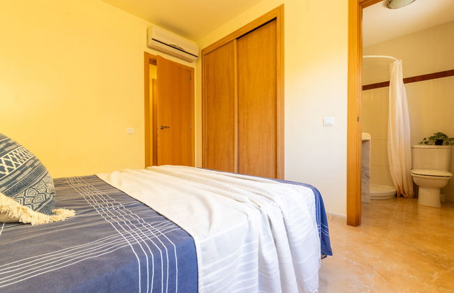 Casa de 4 quartos em Deltebre com piscina privada e jardim - Foto 14