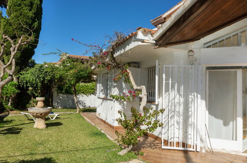 Photo 20 - 4 bedroom House in Cambrils with garden and terrace