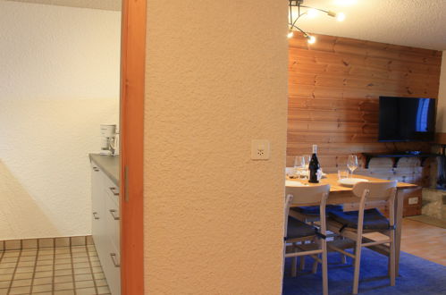 Photo 6 - 2 bedroom Apartment in Ollon with sauna