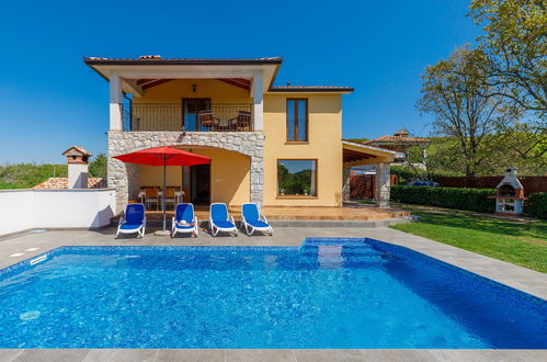 Photo 38 - Maison de 2 chambres à Labin avec piscine privée et jardin