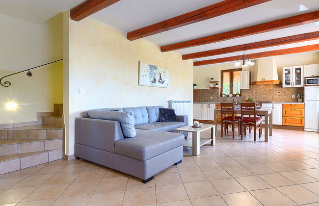 Casa de 3 quartos em Labin com piscina privada e jardim - Foto 17