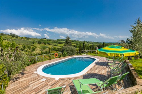 Foto 23 - Haus mit 3 Schlafzimmern in San Gimignano mit privater pool und garten