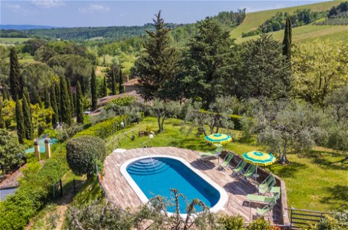 Foto 43 - Haus mit 3 Schlafzimmern in San Gimignano mit privater pool und garten