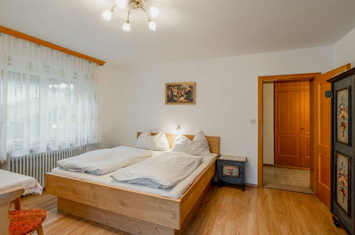 Foto 4 - Appartamento con 4 camere da letto a Bruck an der Großglocknerstraße con giardino e terrazza