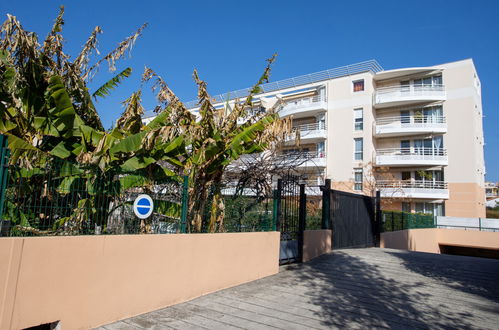 Foto 17 - Apartamento de 1 quarto em Cagnes-sur-Mer com piscina e jardim