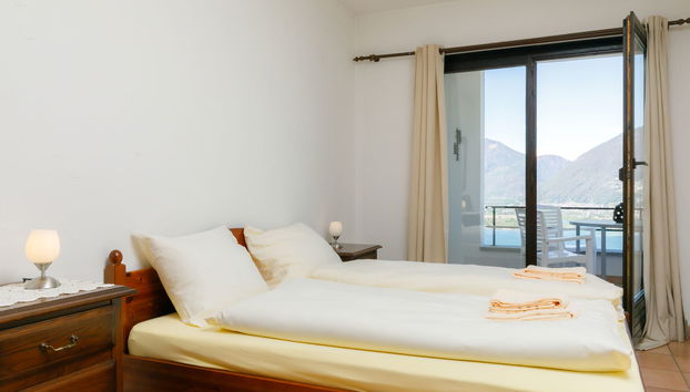 Apartment mit 2 Schlafzimmern in Gambarogno mit schwimmbad und garten - Foto 4