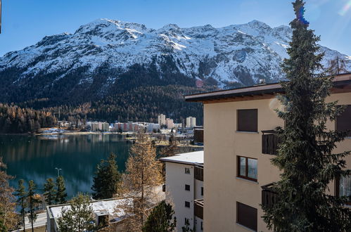 Photo 24 - Appartement de 1 chambre à Sankt Moritz avec vues sur la montagne