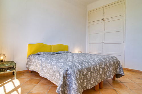 Foto 4 - Casa con 3 camere da letto a Sanary-sur-Mer con giardino e vista mare