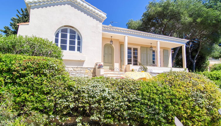 Photo 1 - Maison de 3 chambres à Sanary-sur-Mer avec jardin et vues à la mer