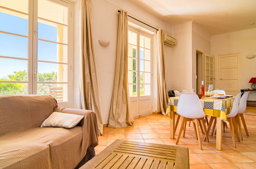 Photo 2 - Maison de 3 chambres à Sanary-sur-Mer avec jardin et terrasse