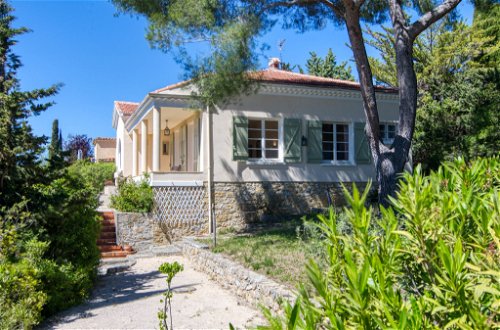 Foto 25 - Casa de 3 habitaciones en Sanary-sur-Mer con jardín y vistas al mar