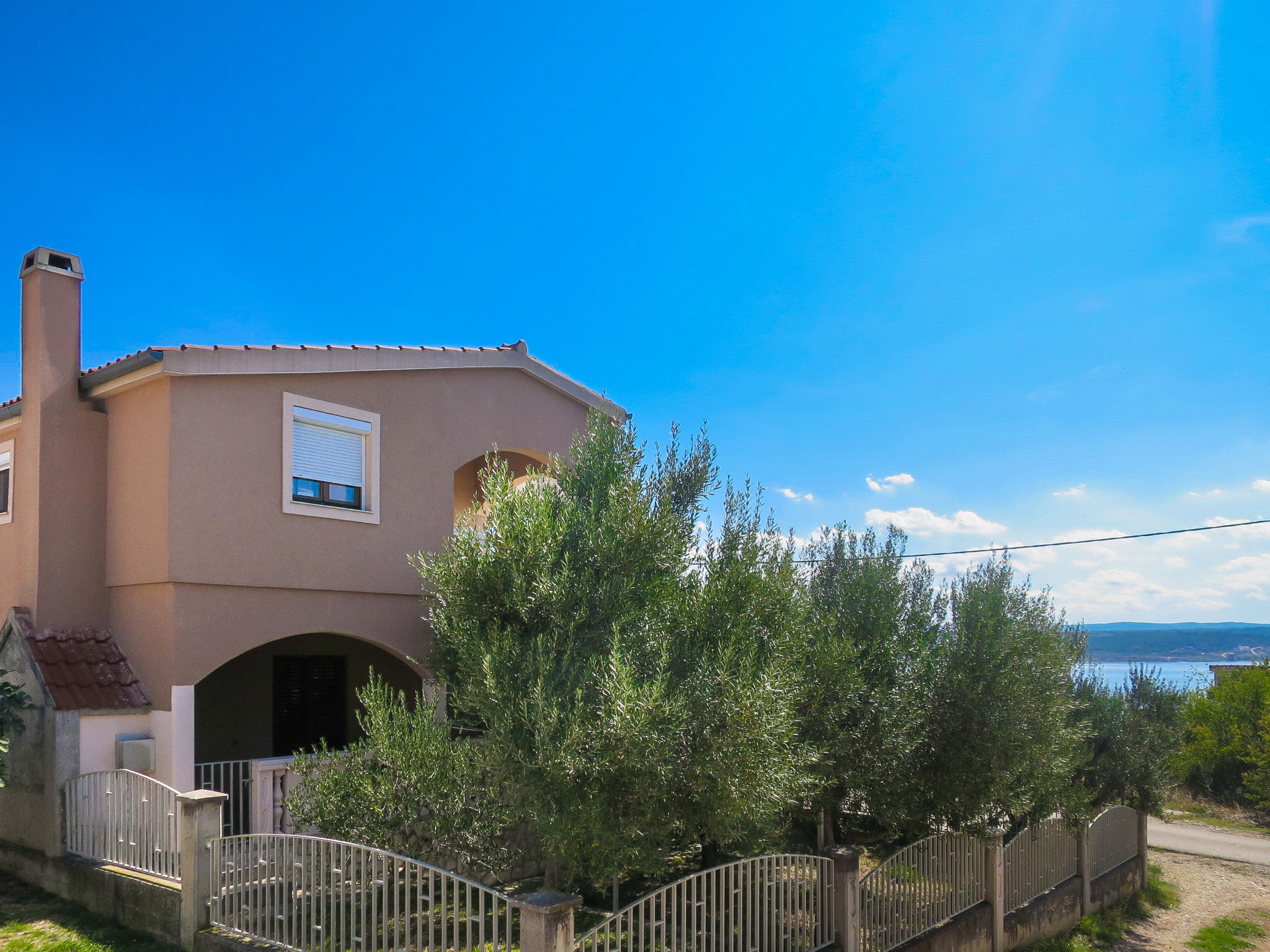 Photo 1 - Maison de 6 chambres à Jasenice avec terrasse et vues à la mer