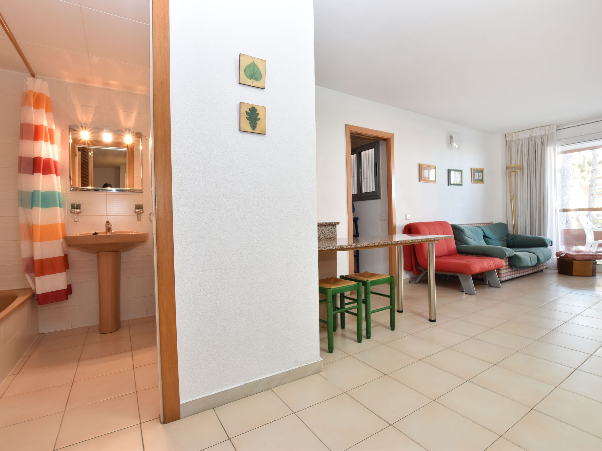 Foto 9 - Appartamento con 2 camere da letto a Torredembarra con piscina e vista mare