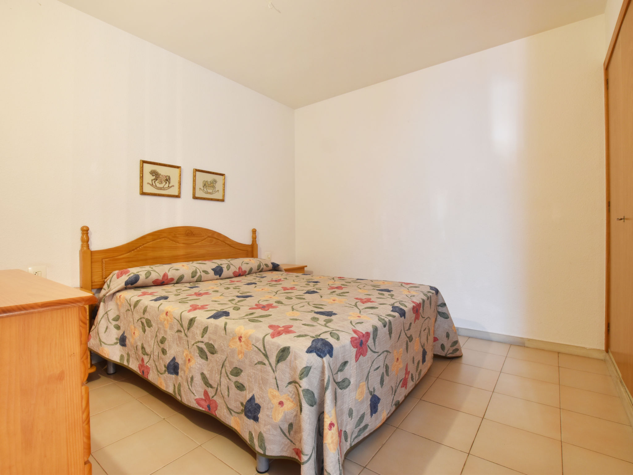 Photo 14 - 2 bedroom Apartment in Torredembarra with swimming pool and garden