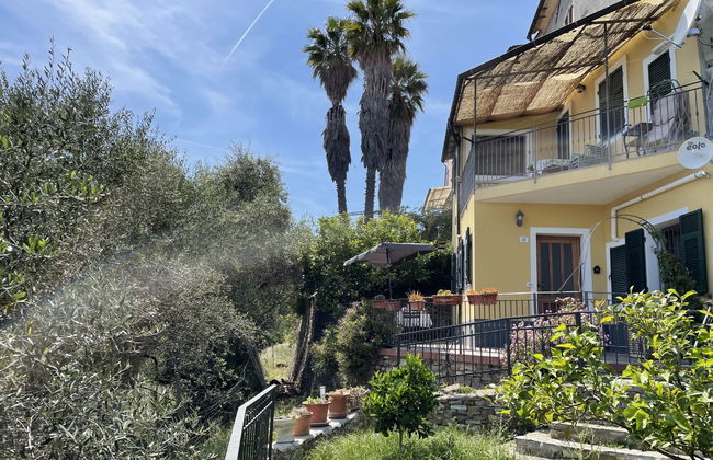 Apartamento de 2 quartos em Cipressa com jardim - Foto 1