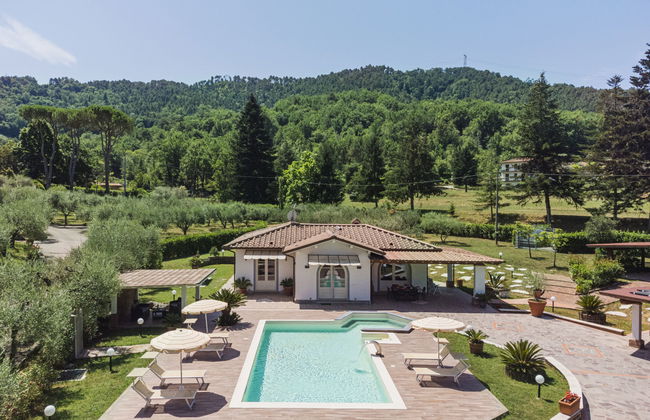 Casa de 3 quartos em Camaiore com piscina privada e jardim - Foto 1