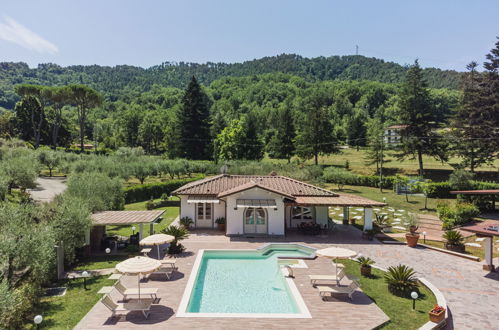 Foto 1 - Casa de 3 habitaciones en Camaiore con piscina privada y vistas al mar