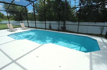 Photo 15 - 929 Emerald Green Court Pool ! 4 Bedroom Home by RedAwning