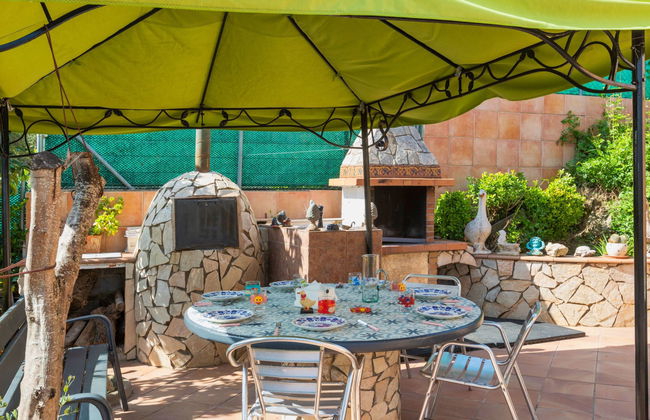 Casa de 4 quartos em Maçanet de la Selva com piscina privada e terraço - Foto 3