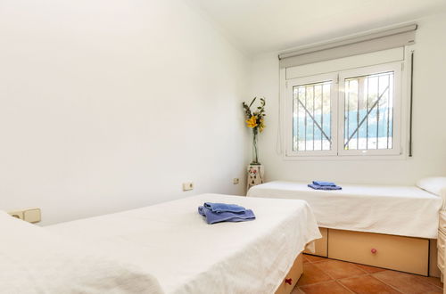 Foto 15 - Casa con 3 camere da letto a Maçanet de la Selva con piscina privata e terrazza