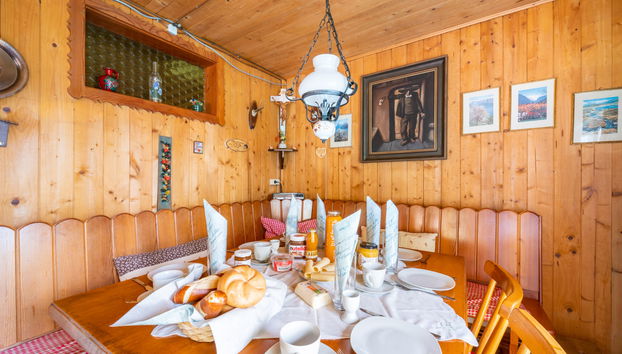 5 bedroom House in Thurn with garden - Photo 4