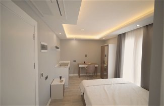Photo 3 - SAS Suite Rooms