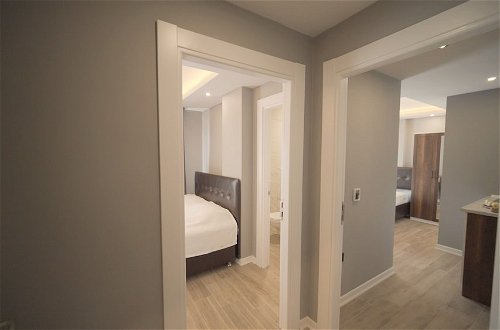 Photo 11 - SAS Suite Rooms