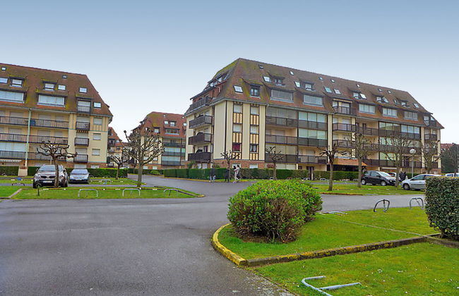 2 bedroom Apartment in Villers-sur-Mer - Photo 16