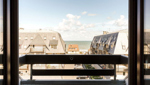 2 bedroom Apartment in Villers-sur-Mer - Photo 4