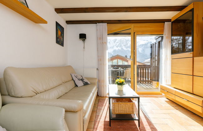 Apartamento de 2 quartos em Silvaplana com jardim - Foto 2